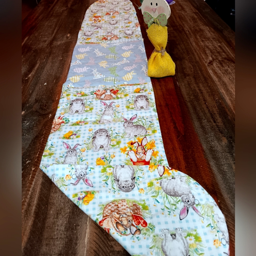 Easter Tablerunner
